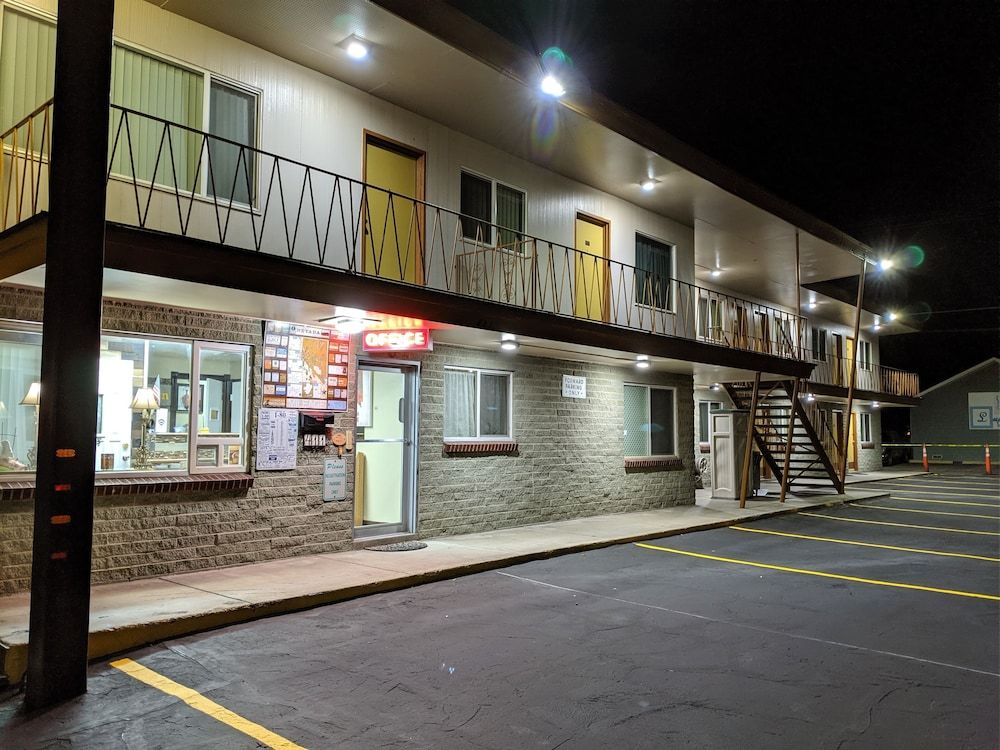Economy Inn — Elko — photo 2
