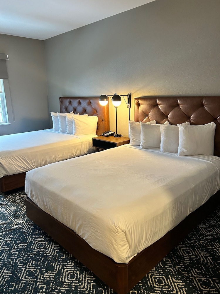 Four Points by Sheraton Bedford Manchester Airport - photo 11