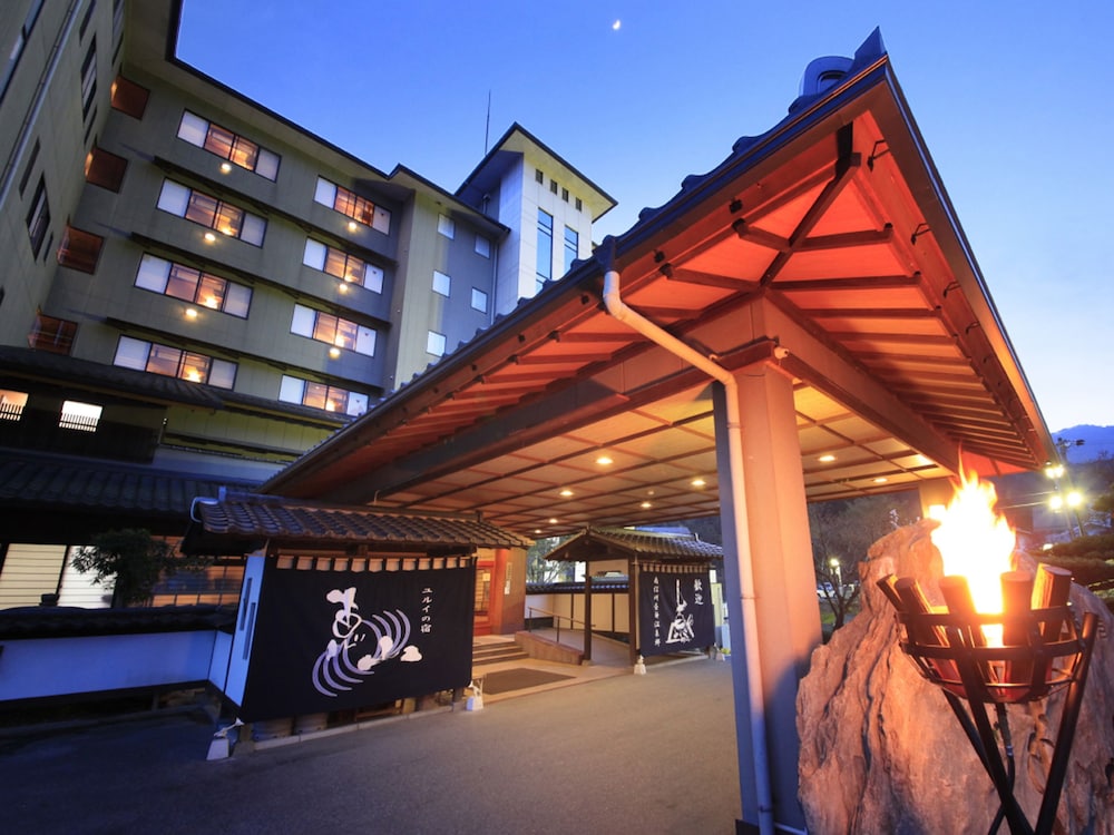 Yuruino Yado Keizan - carbon neutral hotel in Nagano