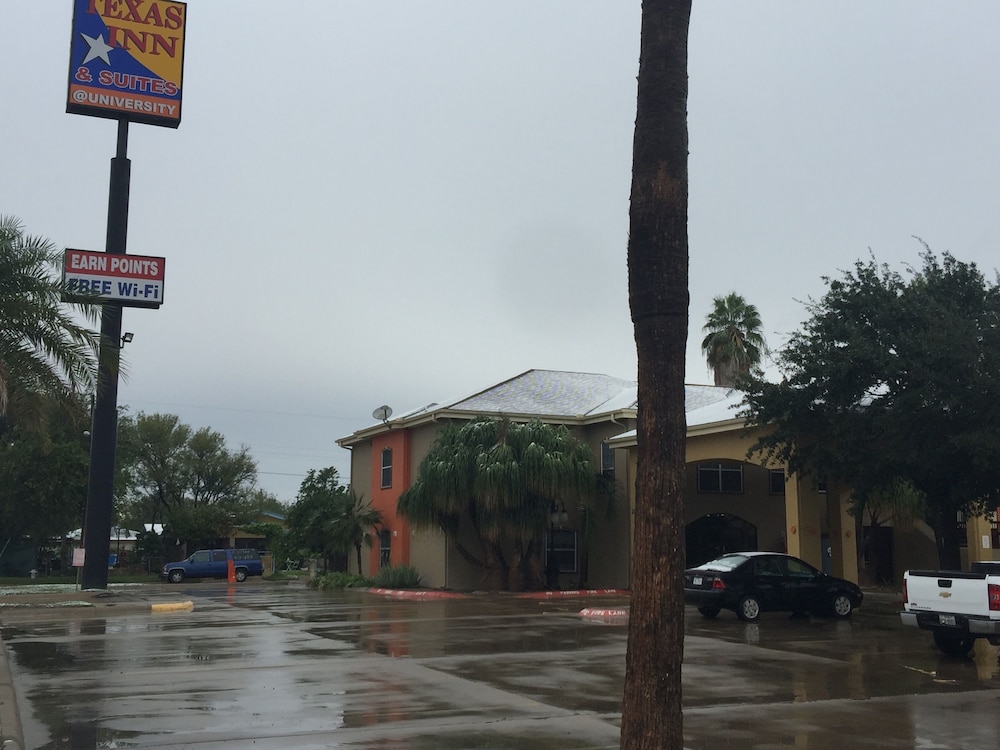 Texas Inn and Suites City Center at University Dr. - photo 41