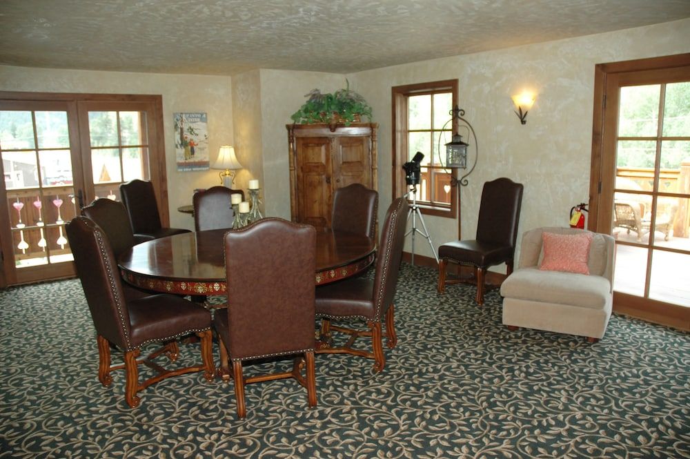 Hotel Chateau Chamonix - photo 29