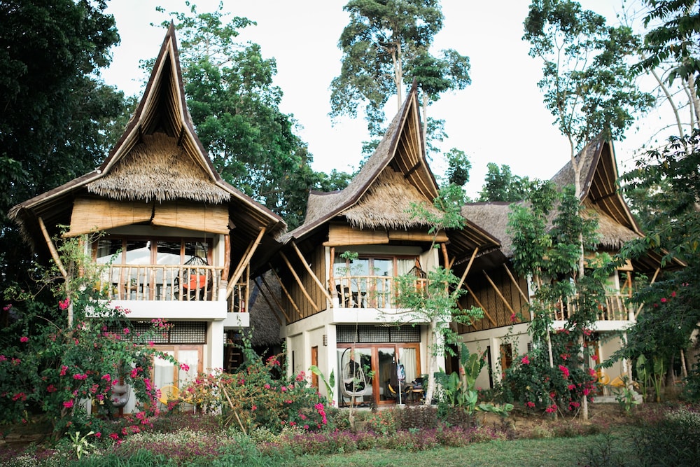 Fox The Firefly Cottages — Loboc