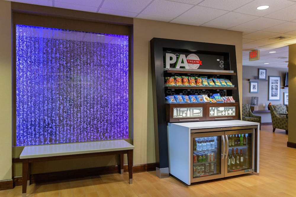 Hampton Inn Bedford - photo 34