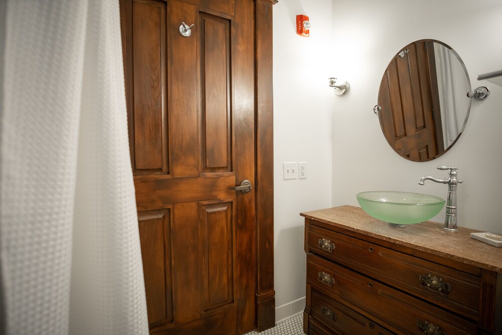 The Hackett Hotel - photo 14