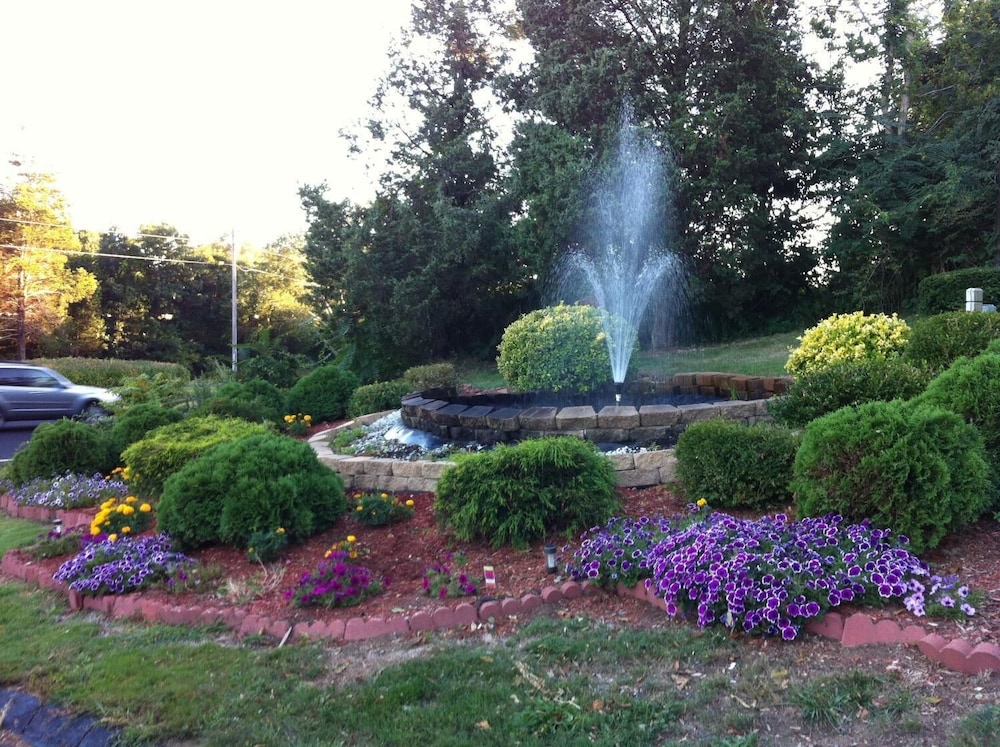 Liberty Inn - photo 13