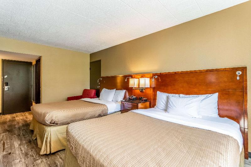 Suburban Extended Stay Hotel - photo 35