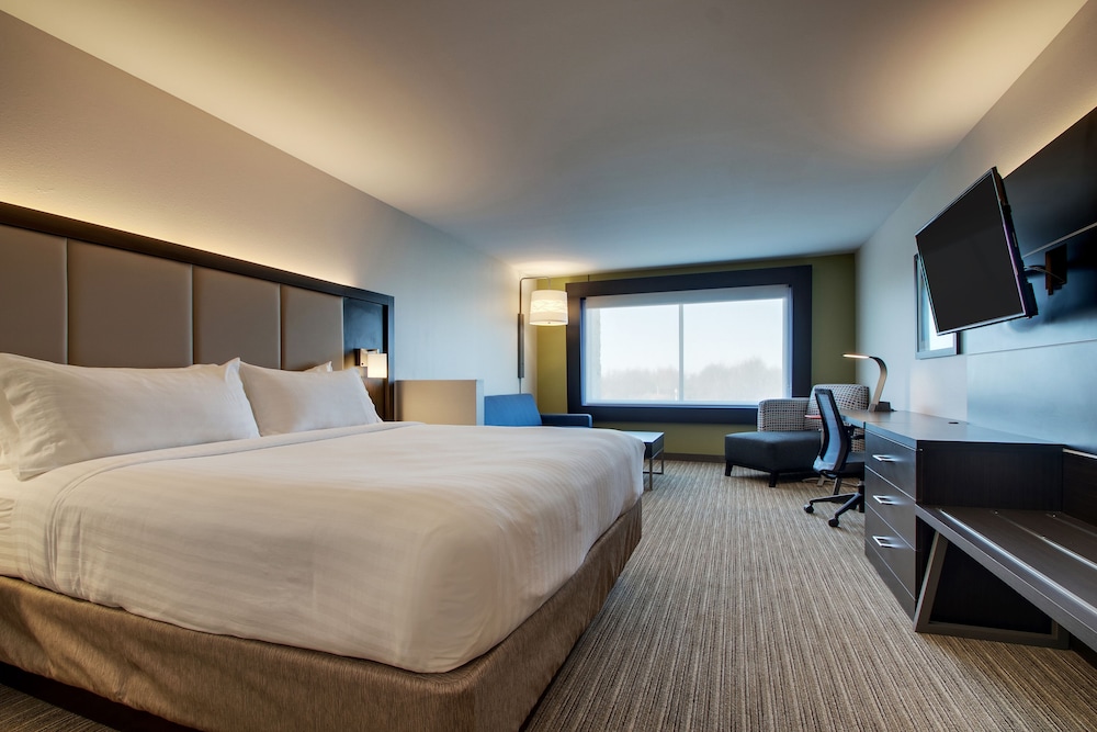 Holiday Inn Express & Suites Mount Vernon by IHG - photo 15