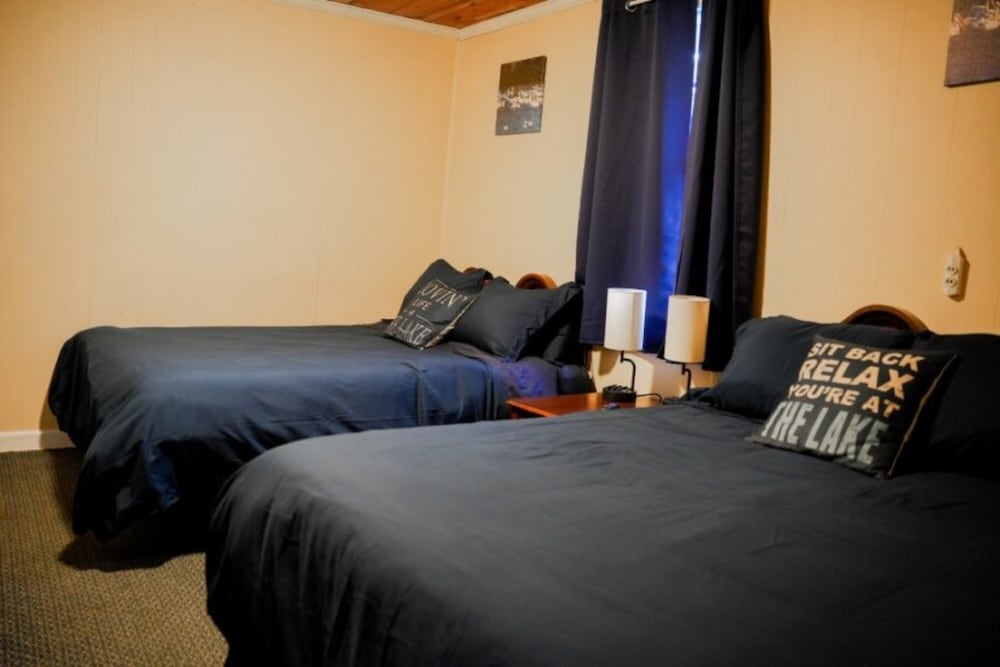 Bells Marina & Resort - photo 14
