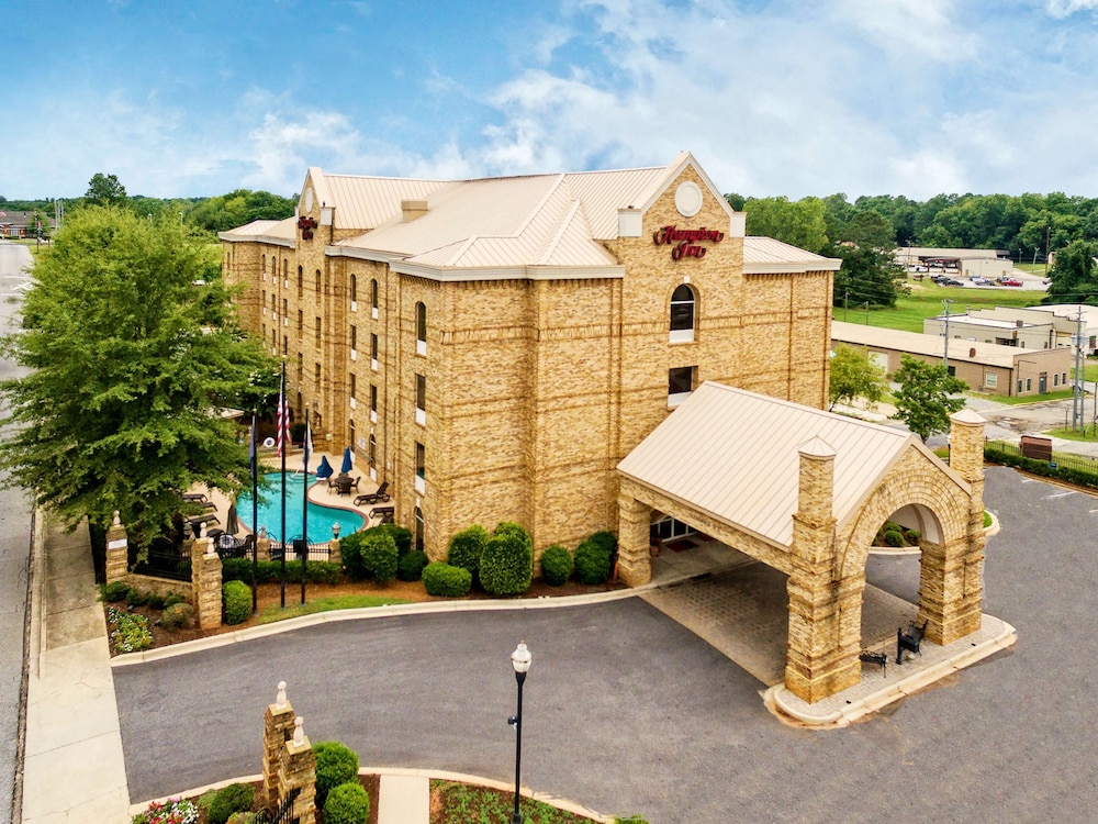 Hampton Inn Newberry Opera House - photo 26