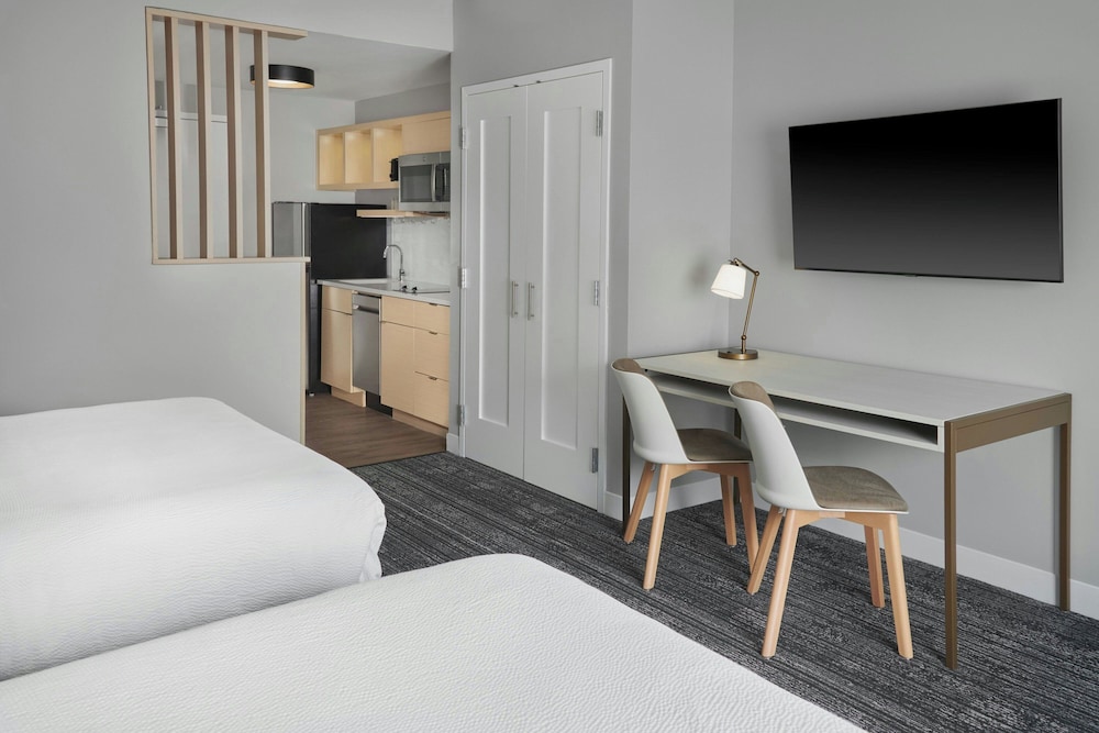 TownePlace Suites by Marriott Calhoun - photo 18