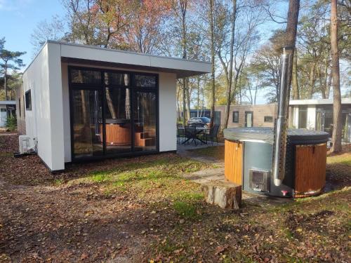 Natuurchalet Hellendoorn met Hottube — Haarle — photo 3