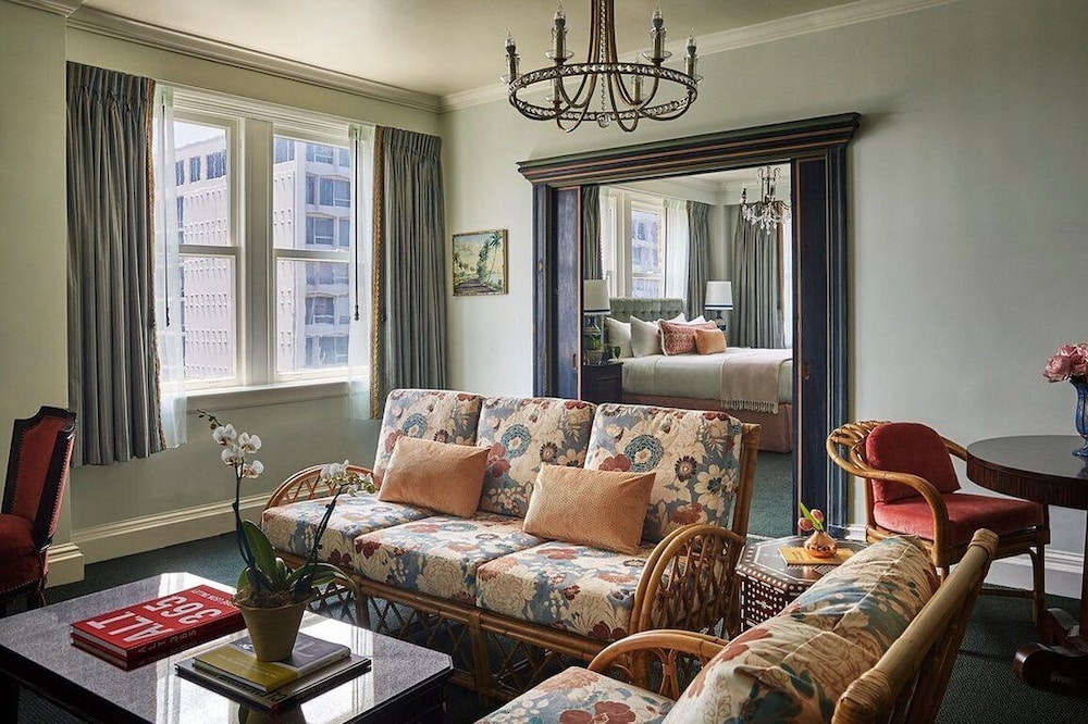 The Pontchartrain Hotel - photo 26