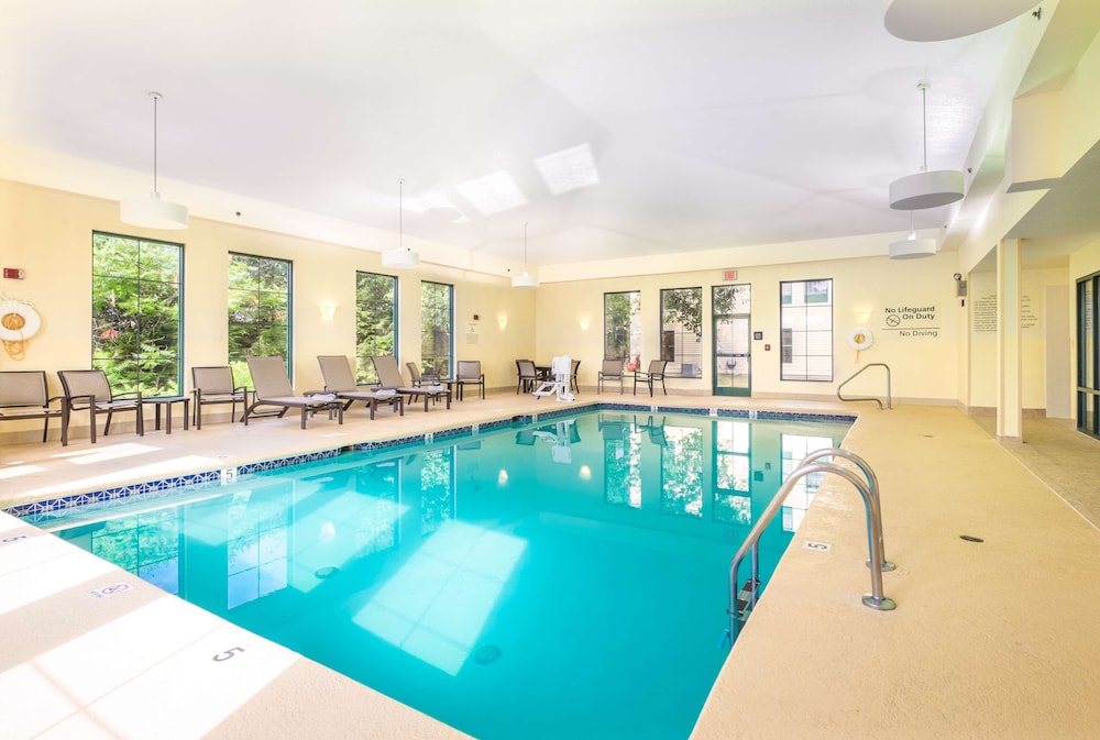 Hampton Inn Freeport Brunswick - photo 31