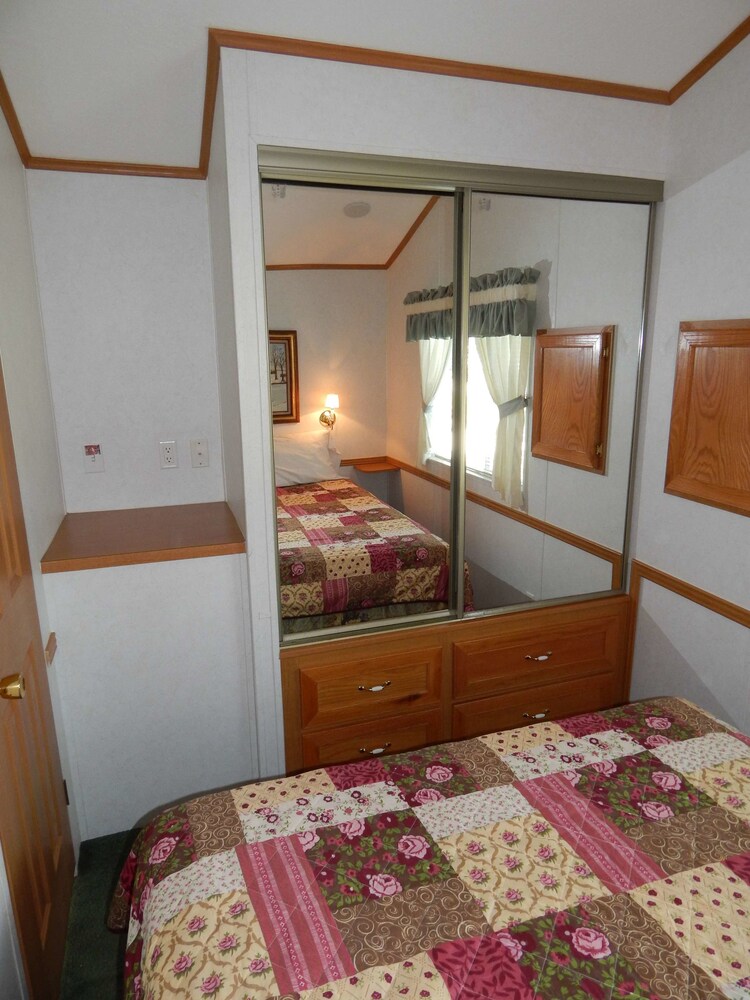 Road Runner Travel Resort Caravan Park - photo 4