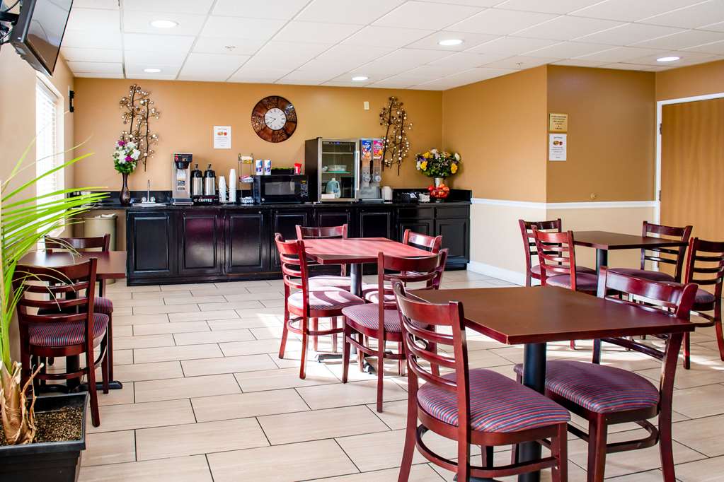 Rodeway Inn Central Colorado Springs - photo 43