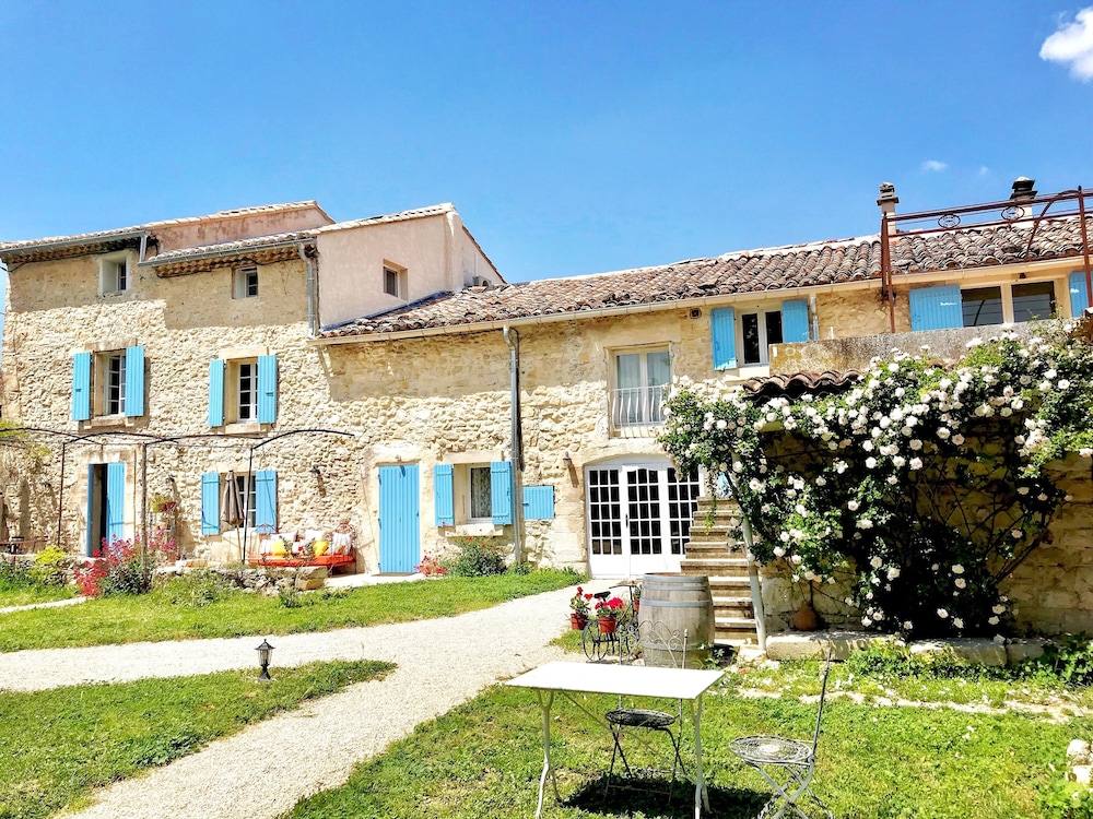 Domaine de La Brave — hotel in Pernes-Les-Fontaines