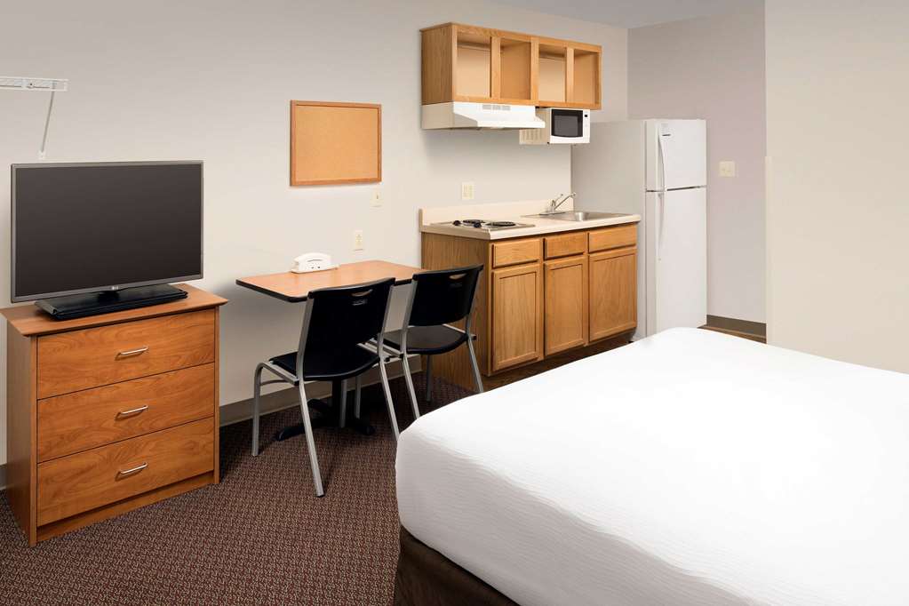WoodSpring Suites Augusta Riverwatch - photo 6