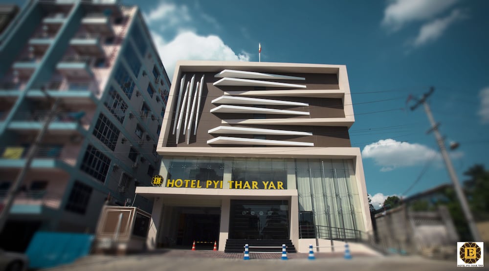 Elegant Hotel Pyi Thar Yar in Yangon, Myanmar