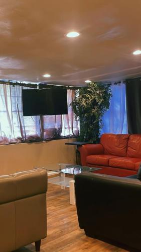 Private Entrance Apt Room #4 — 4-Star Luxury Hotel in Dallas, United States