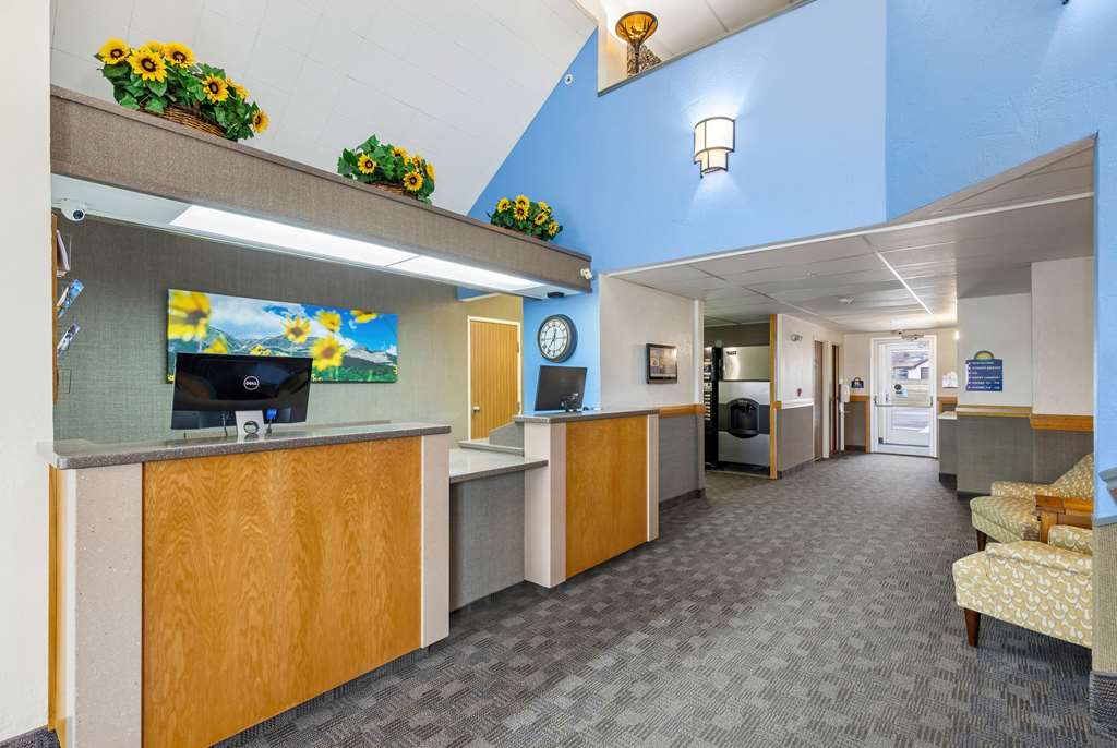Days Inn by Wyndham Great Falls - photo 23
