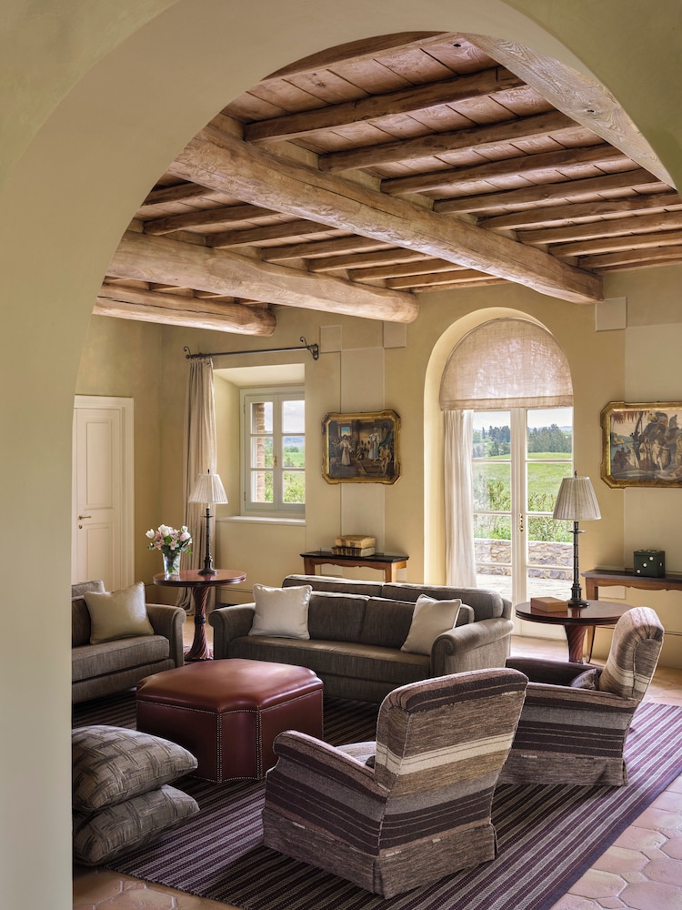 Castiglion del Bosco A Rosewood Hotel — 5-Star Luxury Hotel in Montalcino, Italy