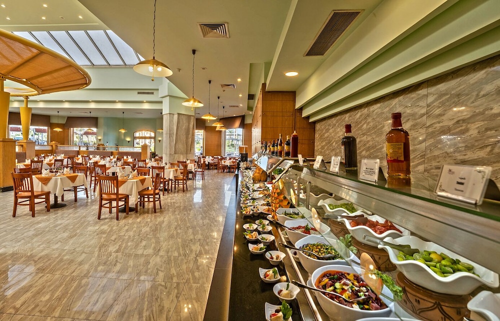 מזון ומשקאות