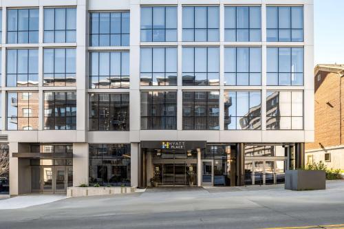 Hyatt Place Iowa City Downtown - photo 10