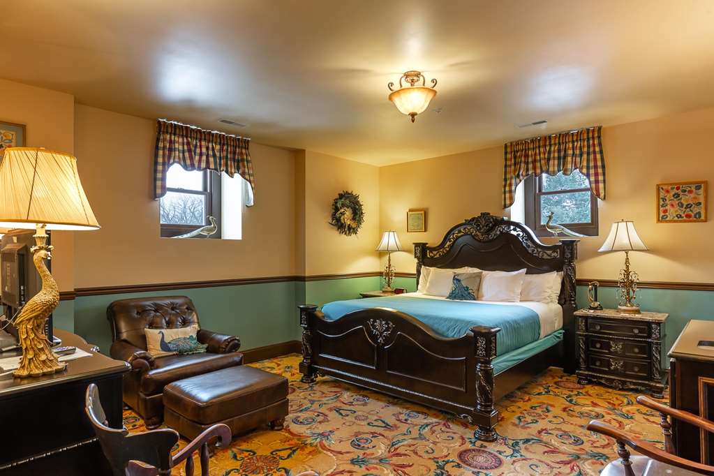 Steele Mansion - photo 24