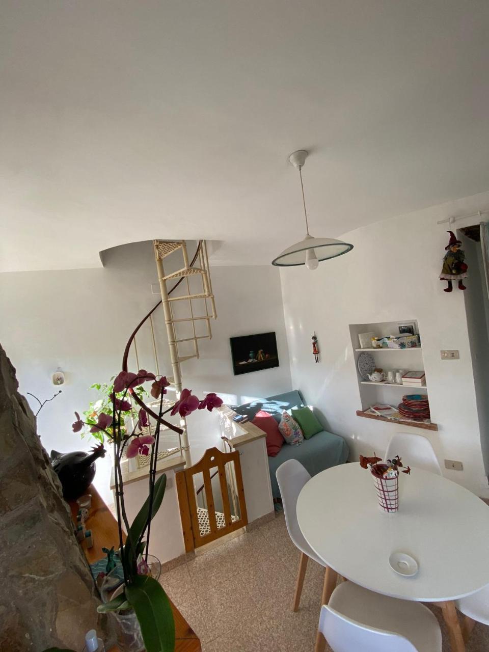 La Torretta Nel Borgo — hotel in Ronciglione