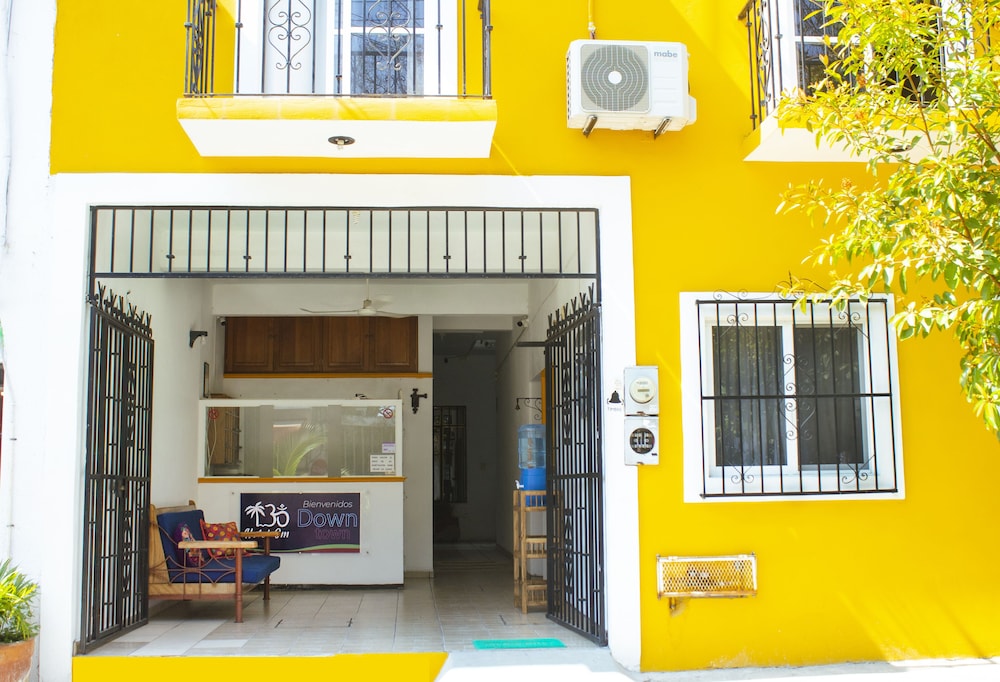 Hotel Om Downtown in Santa Maria Huatulco, Mexico