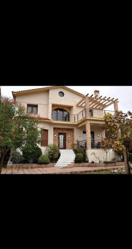 Stergios Garden House — 4-Star Luxury Hotel in Kalampaka, Greece