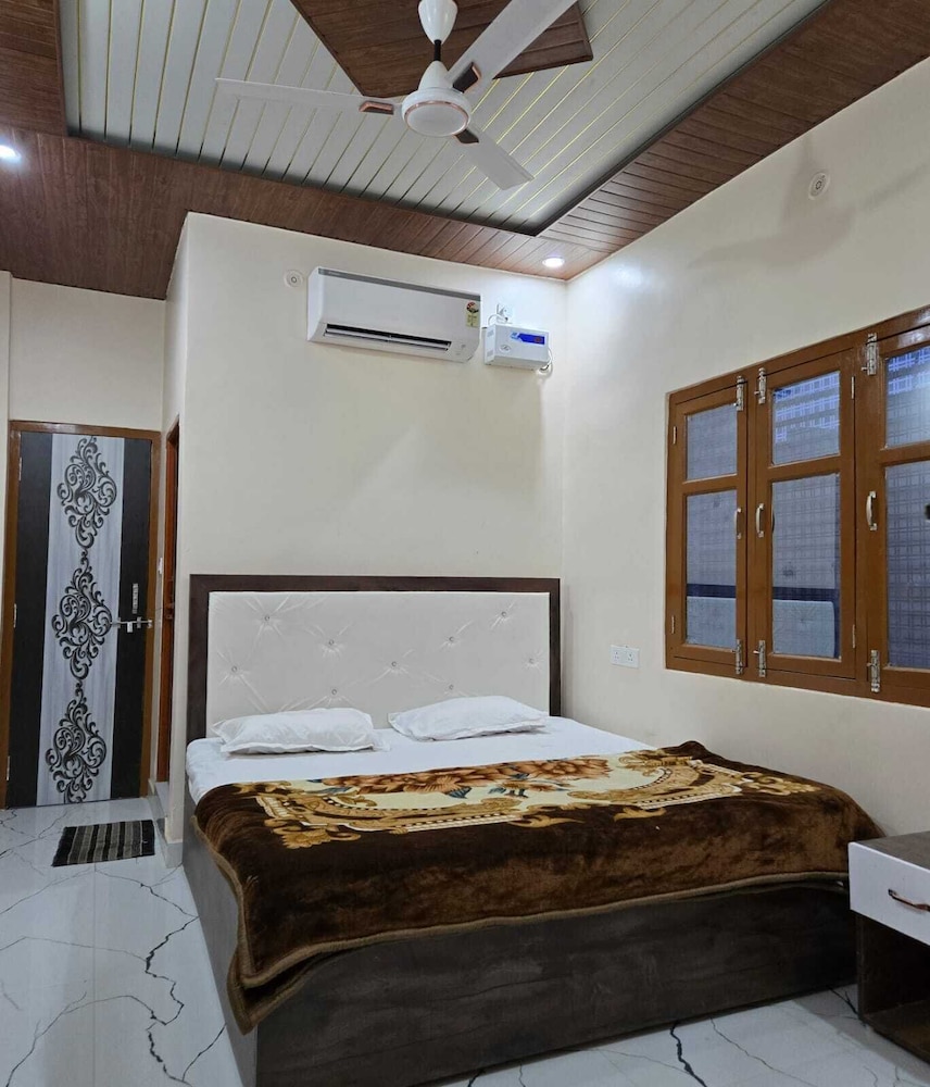 Hotel Anmol Kothi in Ajodhya, India