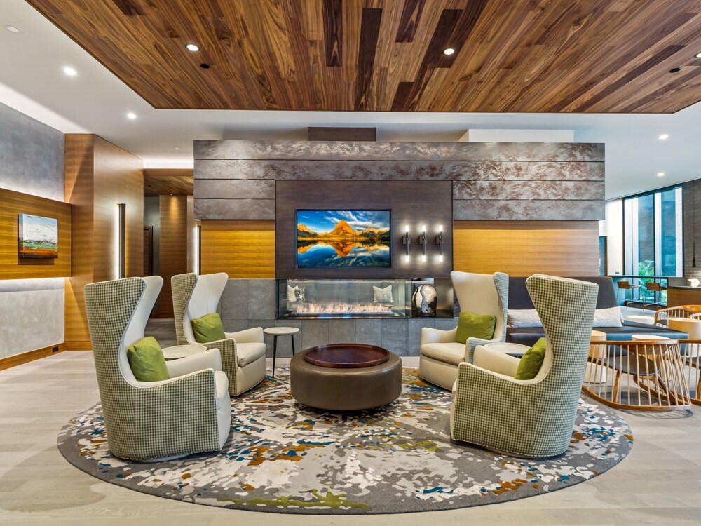 Global Luxury Suites at Reston Town Center - photo 12
