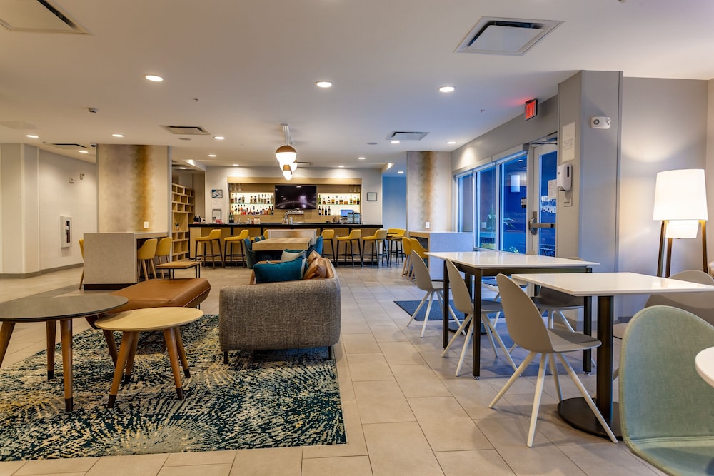 TownePlace Suites by Marriott Raleigh University Area - photo 62