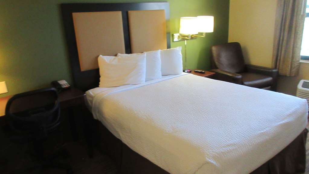 MainStay Suites Rochester South Mayo Clinic - photo 15
