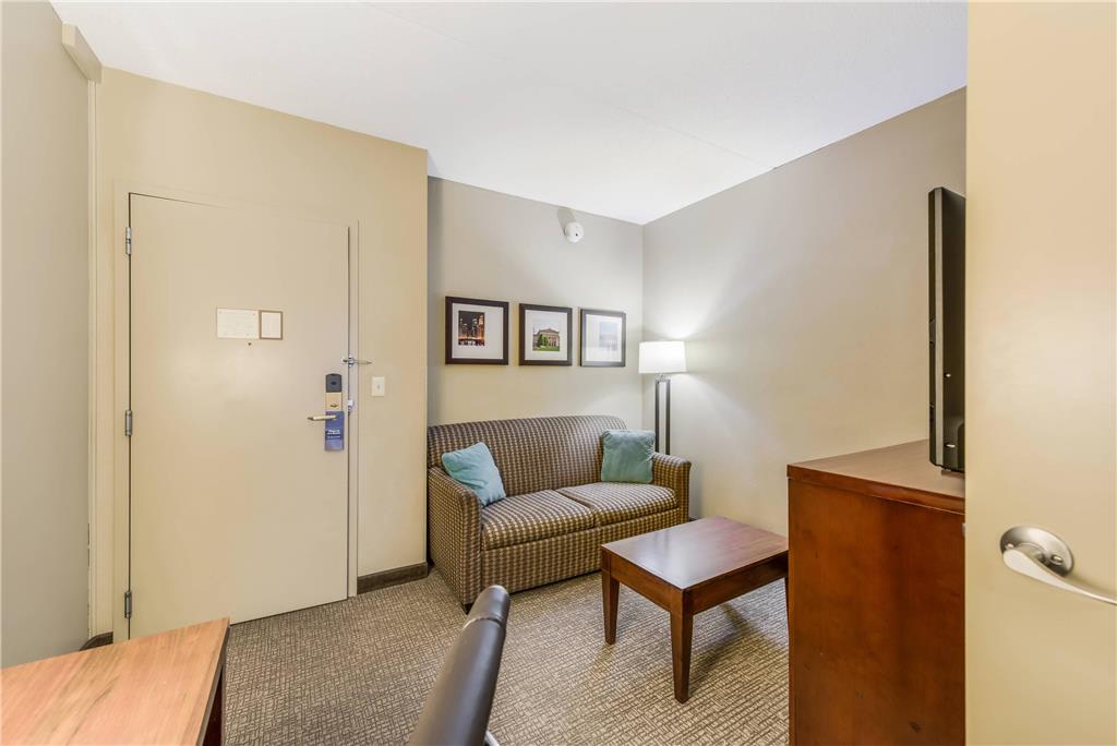 Comfort Suites Chicago O'Hare Airport - photo 24