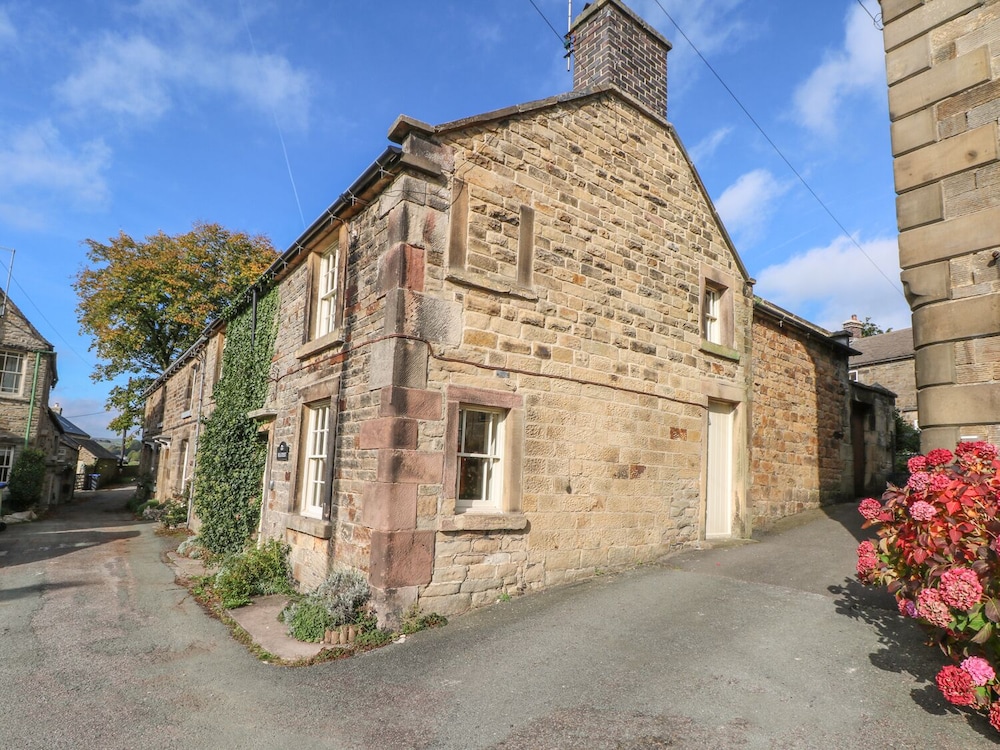 Hillcrest - carbon neutral hotel in Buxton