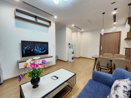 Vinhomes Skylake 1BR City View Daniel Apartment — 5-Star Luxury Hotel in Hanoi, Vietnam