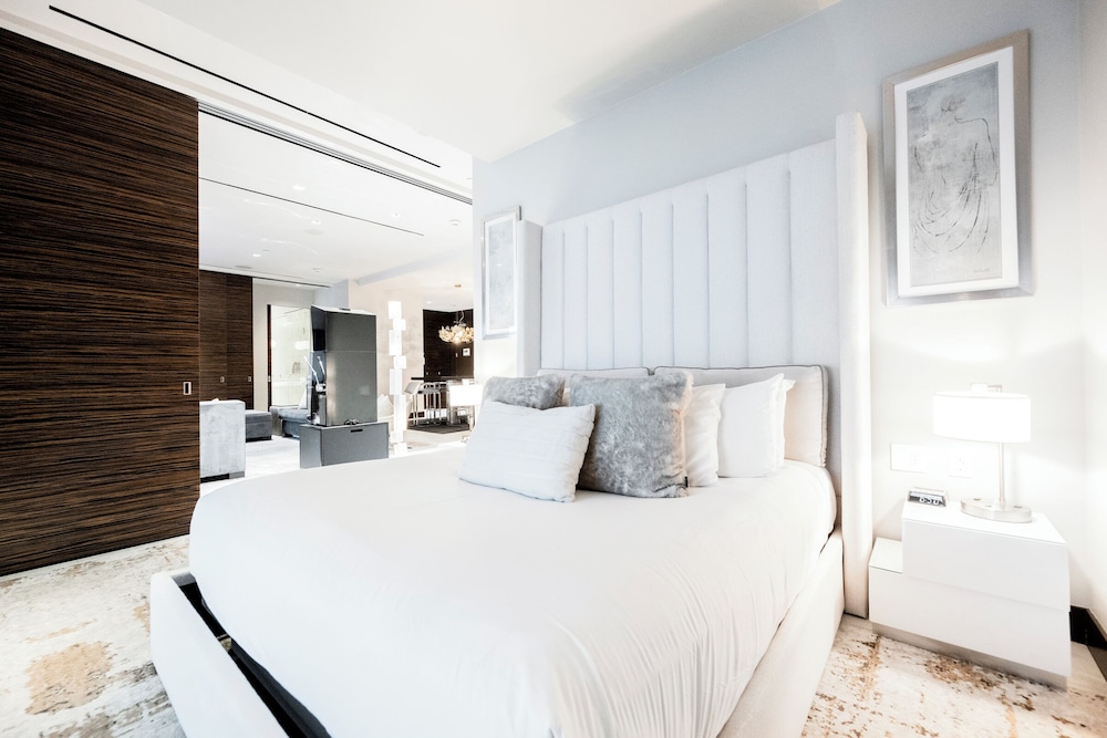 StripViewSuites at Palms Place Penthouses - photo 54