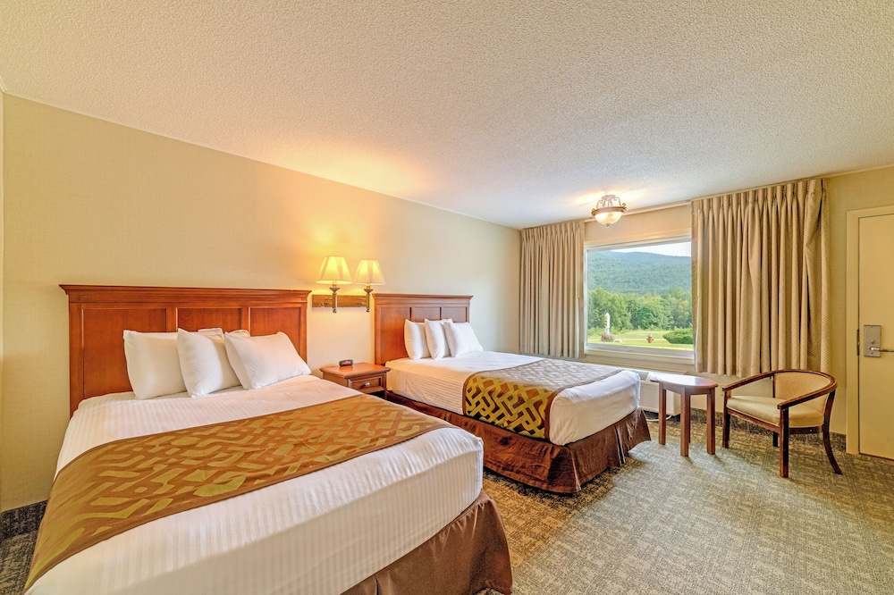 Town and Country Inn & Resort - photo 4