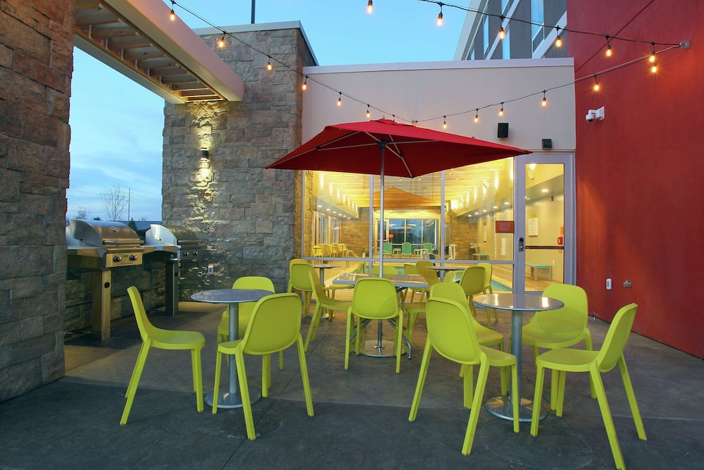 Home2 Suites by Hilton Nampa - photo 21