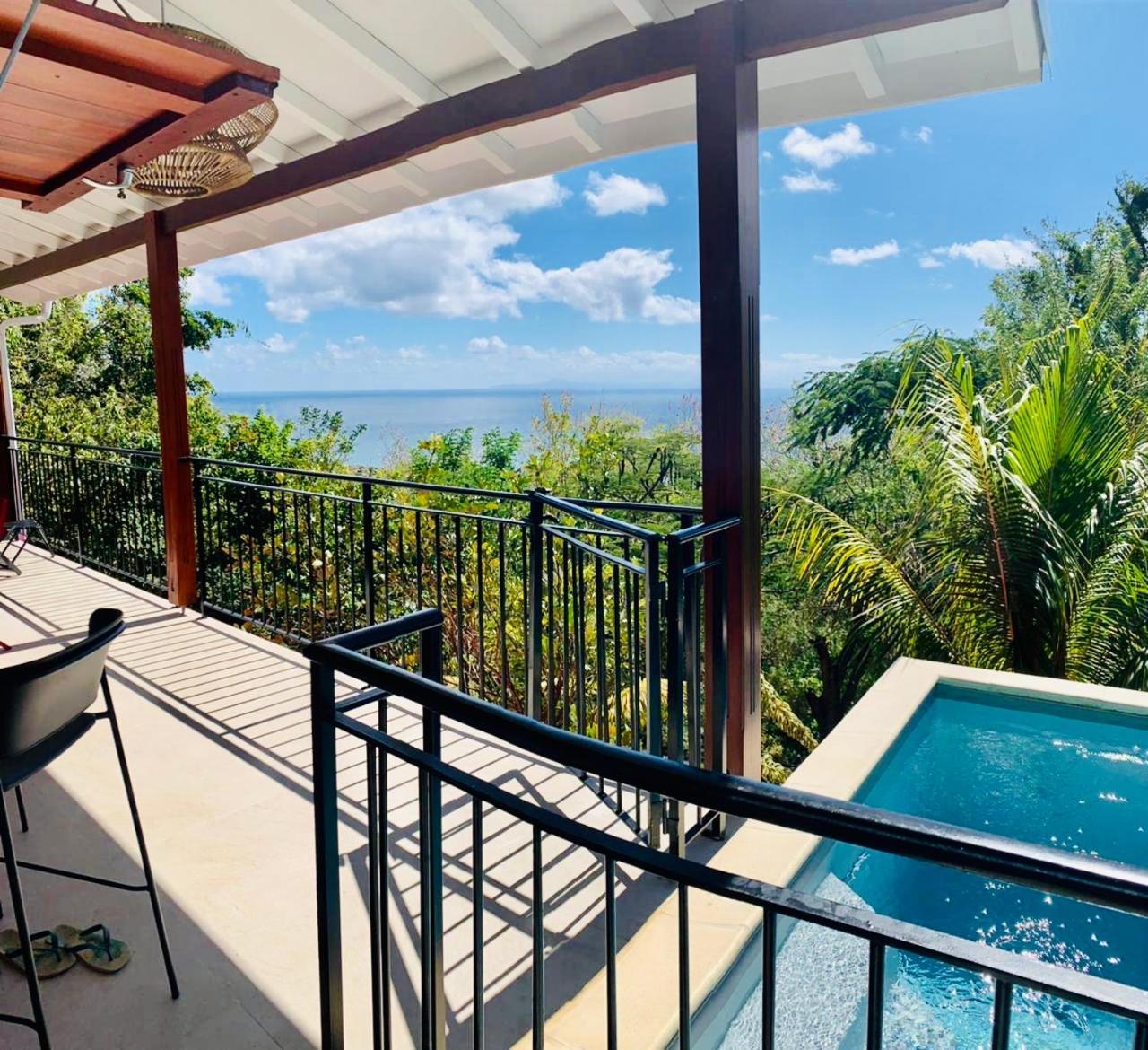 Magnifique Villa Bauhinia Piscine Vue Mer — 4-Star Luxury Hotel in Sainte-Luce, Martinique