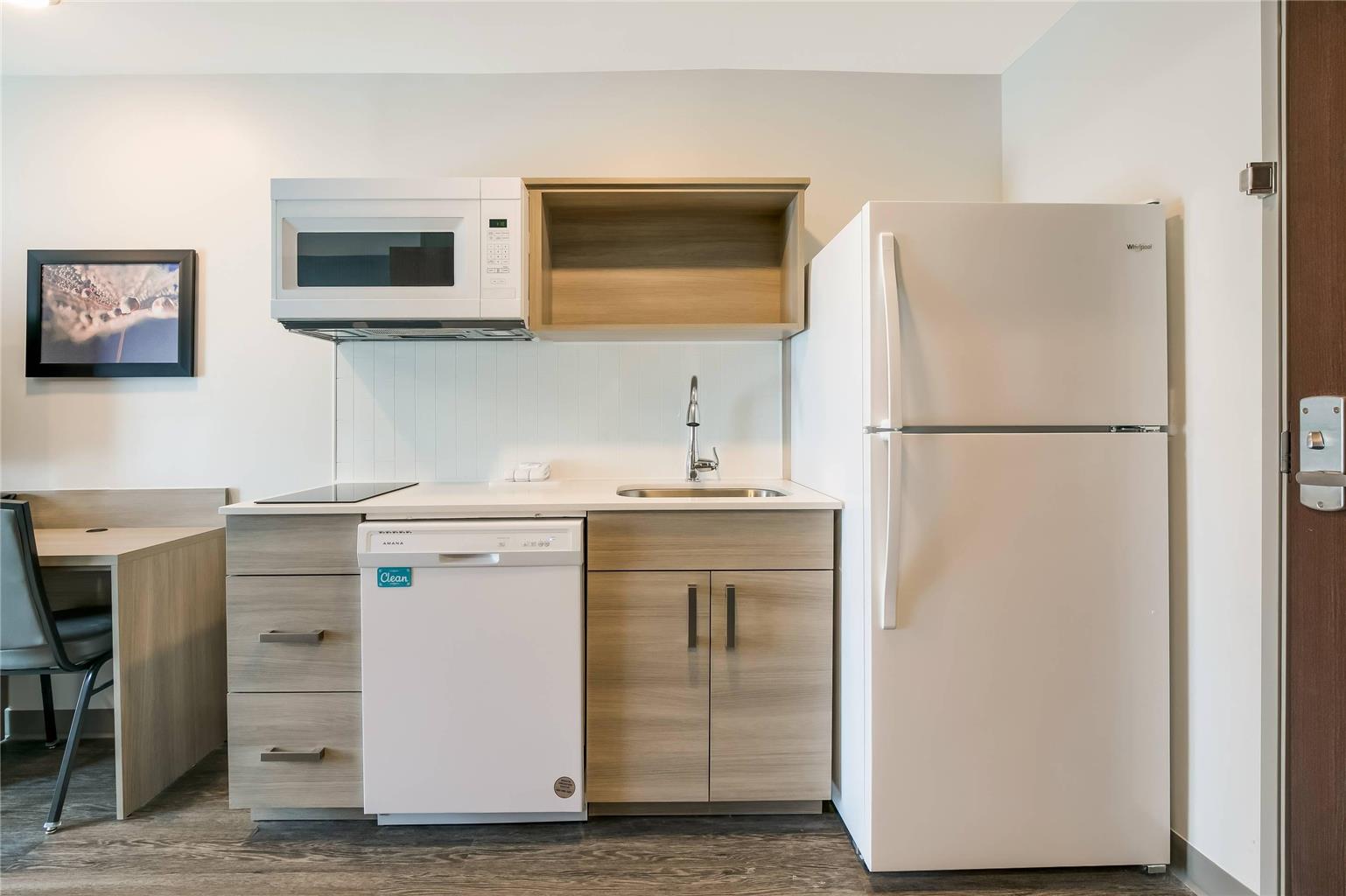 WoodSpring Suites Knoxville West - photo 22
