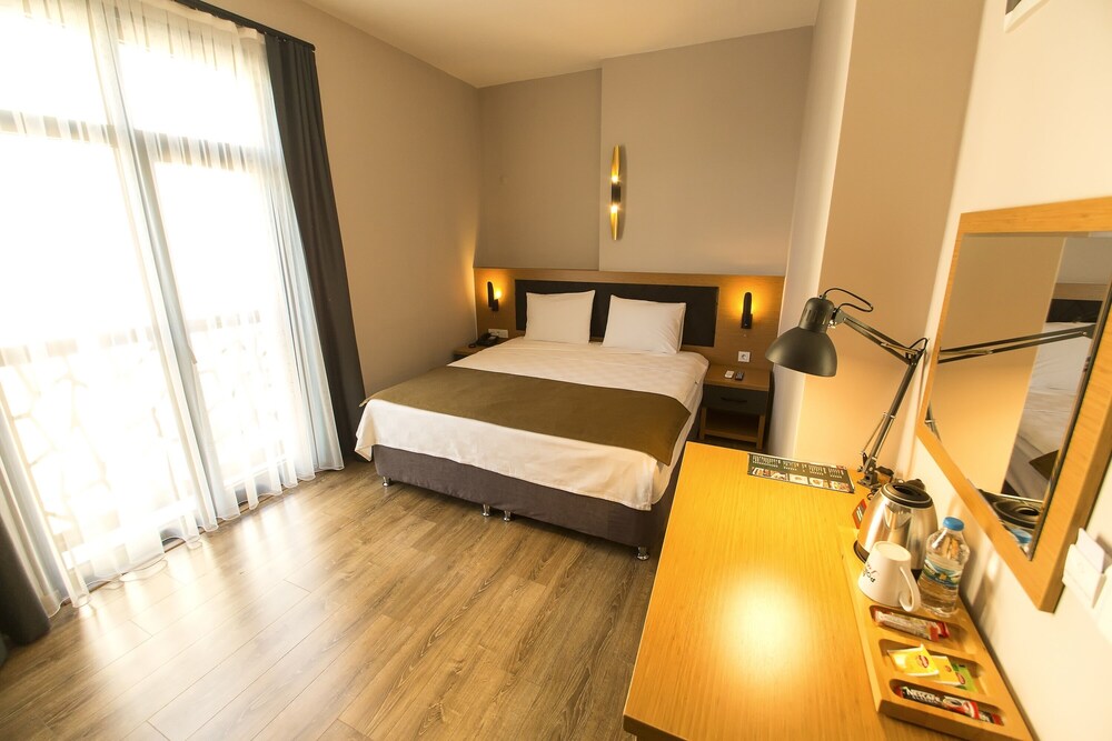 Big Point Plus Hotel — Biga