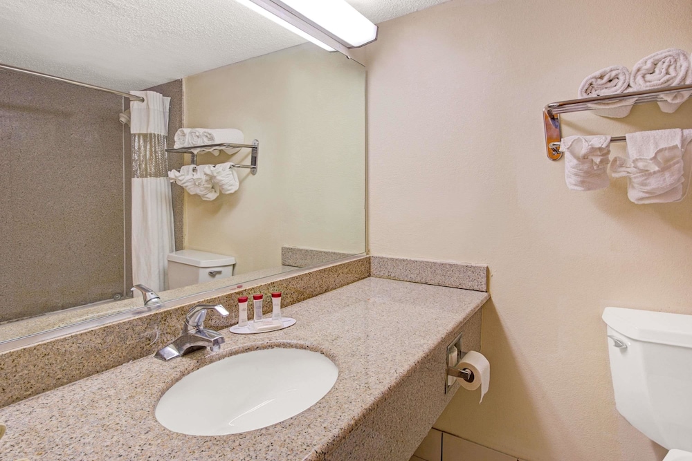 Motel 6 Rock Hill SC - photo 35