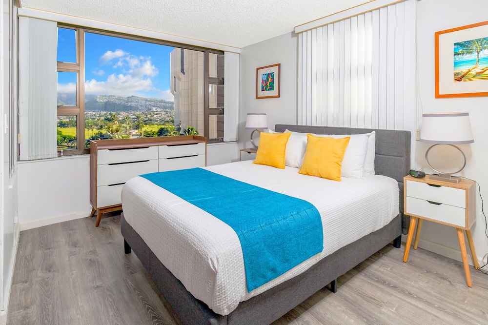 Sea Shore Vibes in 1br W Mountain Views - photo 5