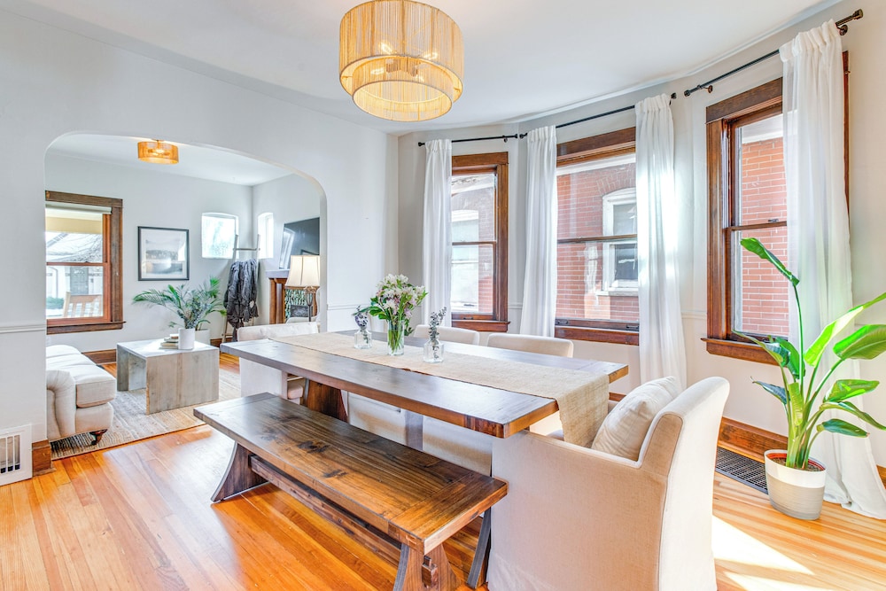 4 Mi to Downtown Denver Washington Park Hideaway in Denver, United States