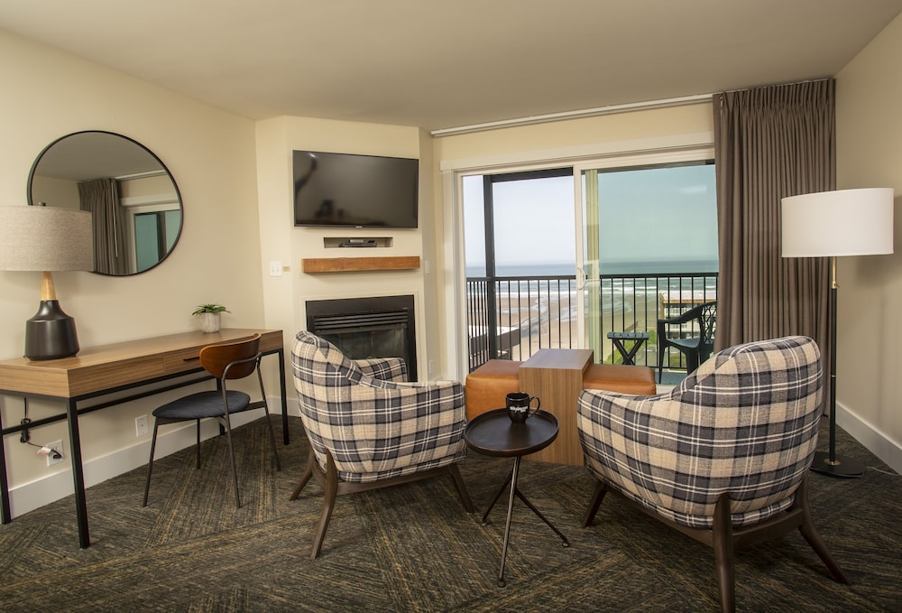 Shearwater Inn - photo 9