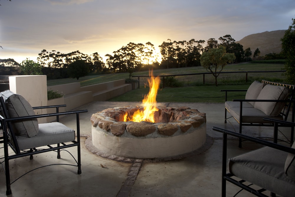 Blue Gum Country Estate — 4-Star Luxury Hotel in Cape Town, South Africa