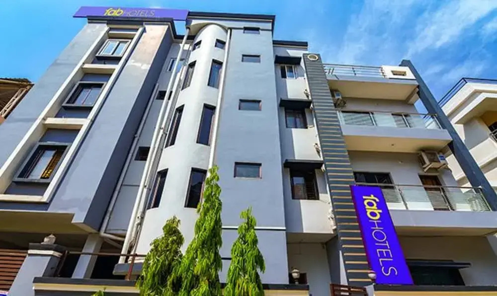 Fabexpress Crystal Stay in Bhubaneshwar, India